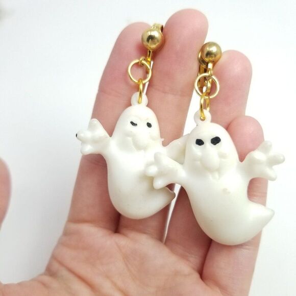 Vintage Jewelry - Vintage Ghost Shaped Clip On Earrings, Dangle, 80s Halloween Style, Spooky